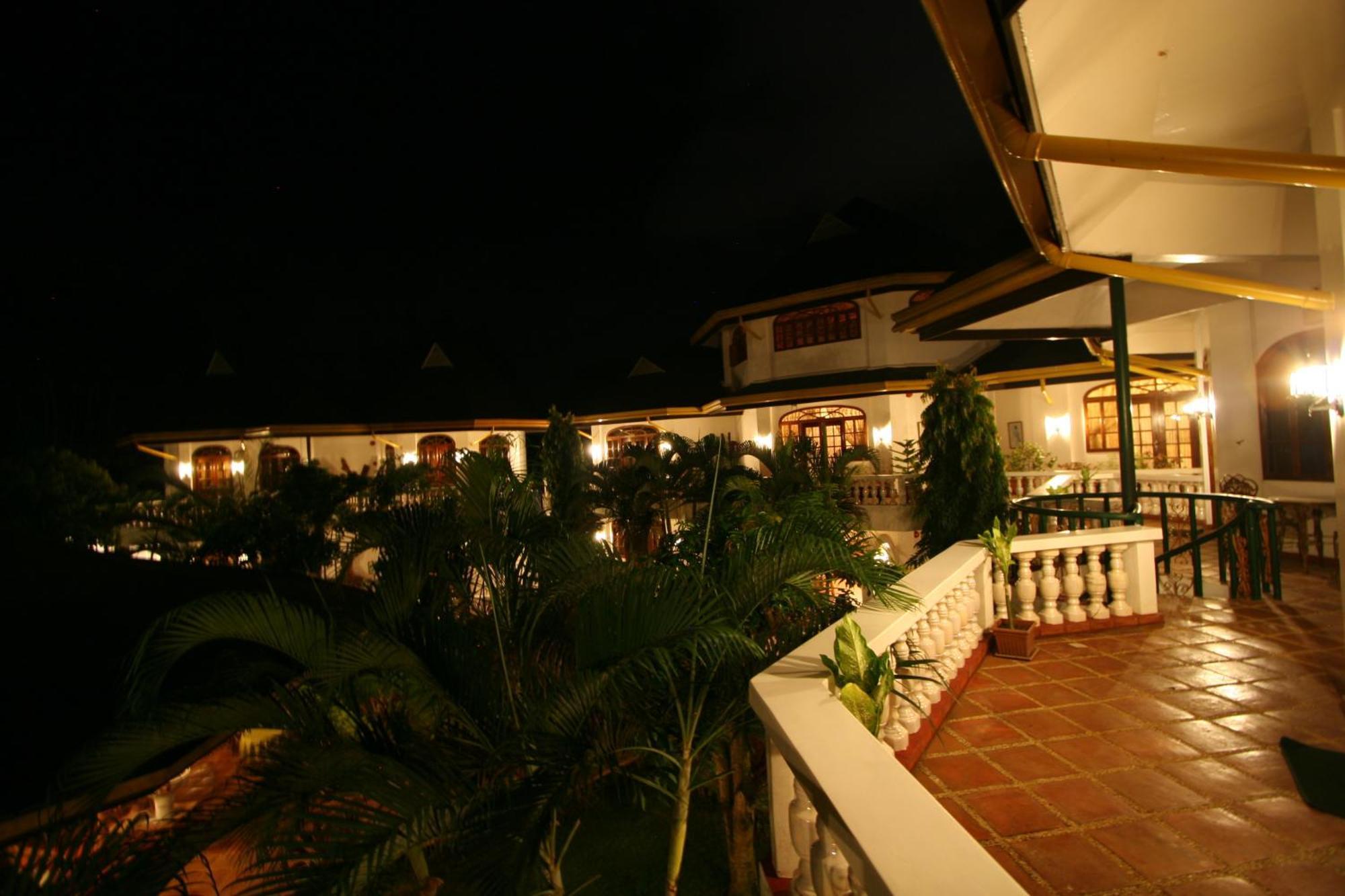 Dolce Vita Hotel Puerto Princesa Eksteriør bilde